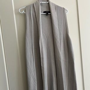 Grey cardigan